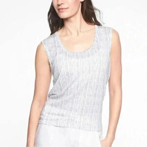 Athleta Breezy Muscle Tank Medium Gray and White